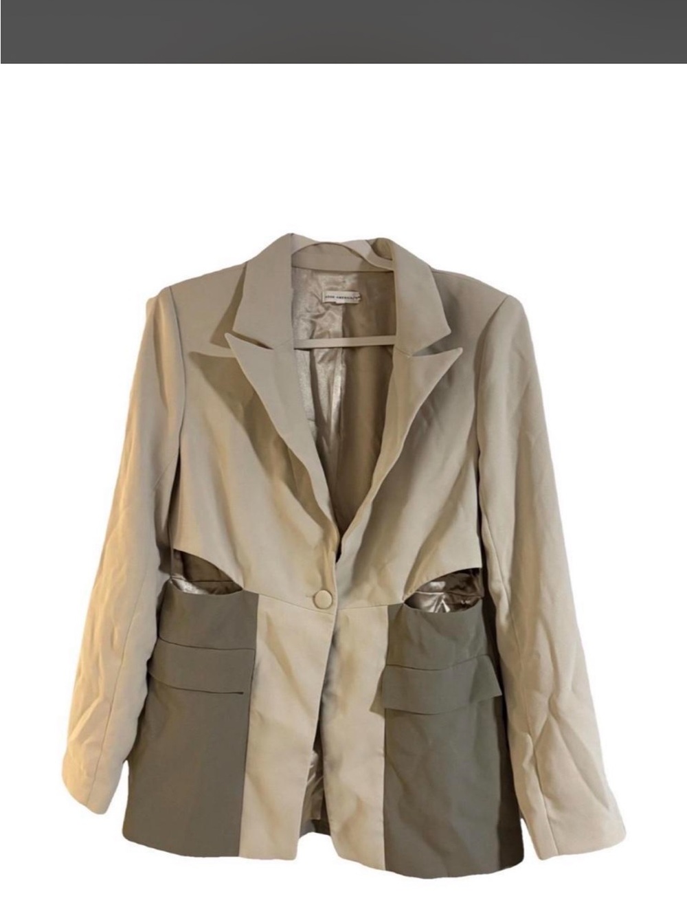 Good American Two-Tone Beige & Olive Blazer